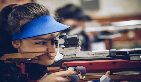 和平精英准心辅助器怎么搞